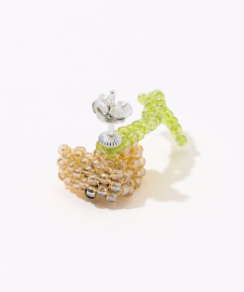 Pura Utz(プラ ウズ)の「Pura Utz POPPY EAR STICK 片耳ピアス(ピアス(片耳用)・レディース・イエロー系その他2・FREE)」の4枚目の写真