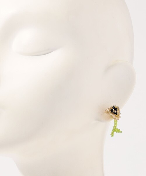 Pura Utz(プラ ウズ)の「Pura Utz POPPY EAR STICK 片耳ピアス(ピアス(片耳用)・レディース・イエロー系その他2・FREE)」の5枚目の写真