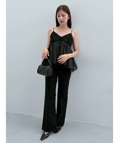 LAGUNAMOON(ラグナムーン)の「セミフレアデニムパンツ 【セットアップ対応】(デニムパンツ・レディース・ブルー/ブラック・MEDIUM/SMALL)」の6枚目の写真