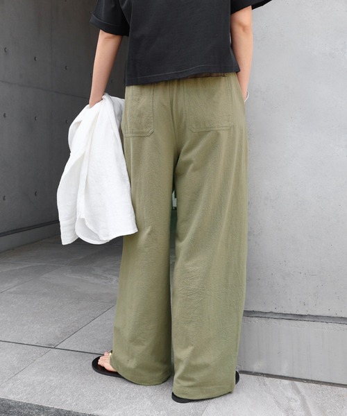 evernavy(エバーネイビー)の「コットンリネンイージーカーブパンツ(その他パンツ・レディース・カーキ/ブラック/クリーム・L/M)」の4枚目の写真