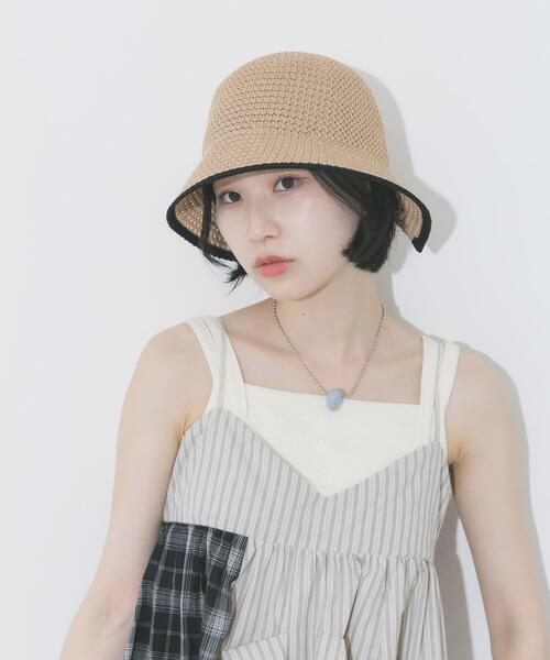 SMELLY(スメリー)の「バイカラースリットハット(ハット・レディース・ブラック/ベージュ・-)」の10枚目の写真