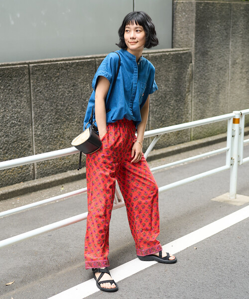 FREAK'S STORE(フリークスストア)の「インド フラワープリント柄パンツ(その他パンツ・レディース・オフホワイト/チャコールグレー/レッド・SMALL/MEDIUM)」の6枚目の写真