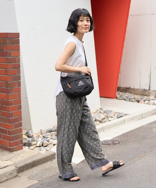FREAK'S STORE(フリークスストア)の「インド フラワープリント柄パンツ(その他パンツ・レディース・オフホワイト/チャコールグレー/レッド・SMALL/MEDIUM)」の20枚目の写真
