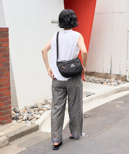 FREAK'S STORE(フリークスストア)の「インド フラワープリント柄パンツ(その他パンツ・レディース・オフホワイト/チャコールグレー/レッド・SMALL/MEDIUM)」の21枚目の写真