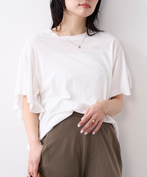 MICA&DEAL(マイカ&ディール)の「フリルスリーブTシャツ(Tシャツ/カットソー・レディース・ブラック/オフホワイト/ブラウン・FREE)」の4枚目の写真