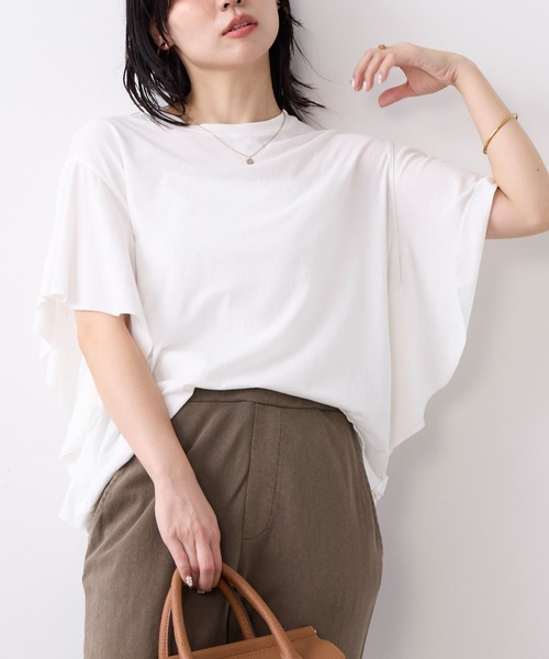 MICA&DEAL(マイカ&ディール)の「フリルスリーブTシャツ(Tシャツ/カットソー・レディース・ブラック/オフホワイト/ブラウン・FREE)」の5枚目の写真
