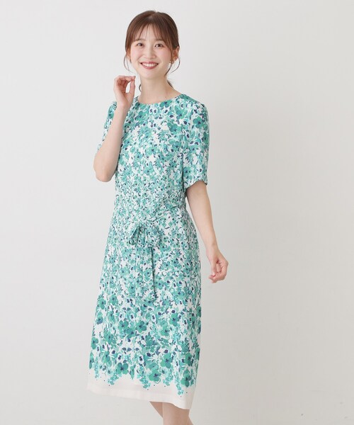 Sunauna(スーナウーナ)の「小花柄ワンピース(ワンピース・レディース・ネイビー系/ピンク系5/グリーン系その他2・40/38/36/34)」の6枚目の写真