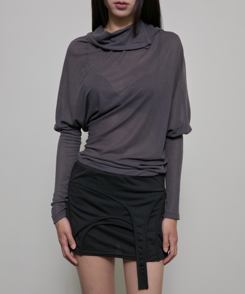 FLAREUP(フレアアップ)の「Sheer Asymmetrical Long Sleeve (FL-175_Charcoal)(Tシャツ/カットソー・レディース・チャコール・OS)」の2枚目の写真