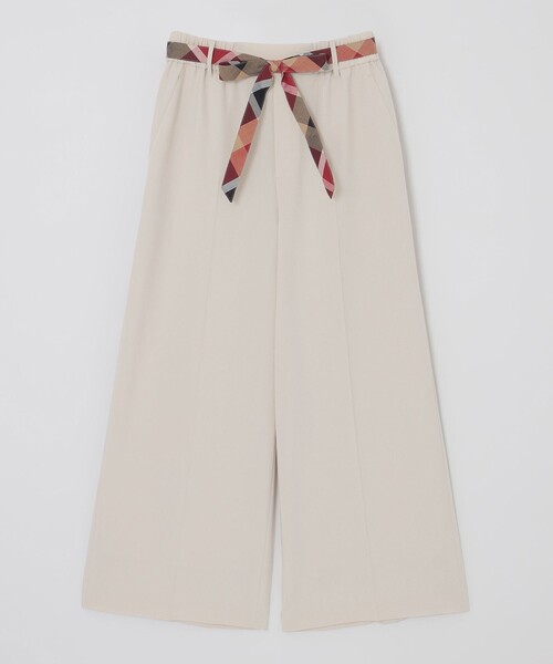 BLUE LABEL CRESTBRIDGE(ブルーレーベルクレストブリッジ)の「【一部店舗限定】ハイカウントナノストレッチワイドパンツ(その他パンツ・レディース・ブラック/ベージュ・38/36)」の16枚目の写真