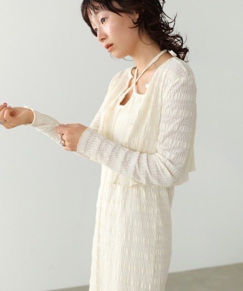 Bab(バブ)の「【選べるサイズ展開】配色メローカーディガン+ワンピースSET(ワンピース・レディース・ブラック/ブルー/アイボリー・MEDIUM/SMALL)」の6枚目の写真