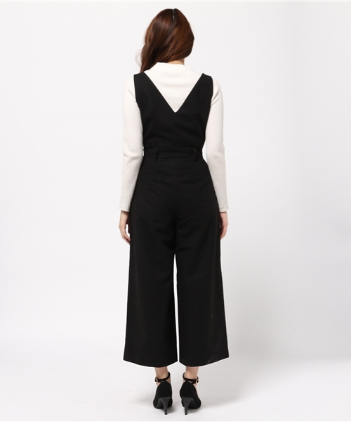 rienda（リエンダ）の「ダブルボタンワイドロンパース（つなぎ/オールインワン・レディース・ブラック/ベージュ・SMALL/MEDIUM）」の5枚目の写真