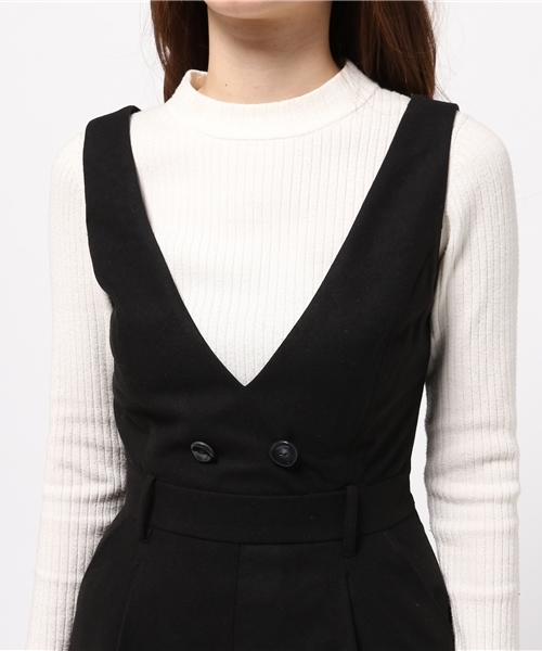 rienda（リエンダ）の「ダブルボタンワイドロンパース（つなぎ/オールインワン・レディース・ブラック/ベージュ・SMALL/MEDIUM）」の6枚目の写真
