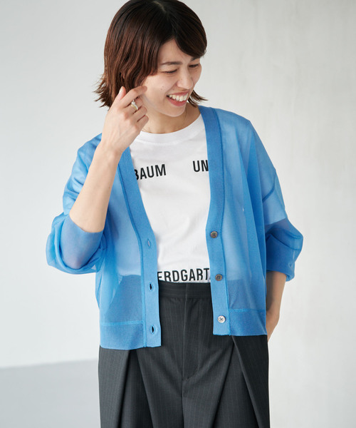 IENA(イエナ)の「《/洗濯機洗い可》シアーVネックカーディガン(カーディガン/ボレロ・レディース・ブルー/パープル/ブラック・FREE)」の16枚目の写真