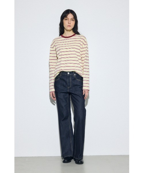 AZUL by moussy（アズールバイマウジー）の「【身長/骨格別着用画像あり】AZUL DENIM センタープレスフレアデニム（デニムパンツ・レディース・ワンウォッシュ/ブルー・26inch/25inch/24inch/23inch）」の18枚目の写真
