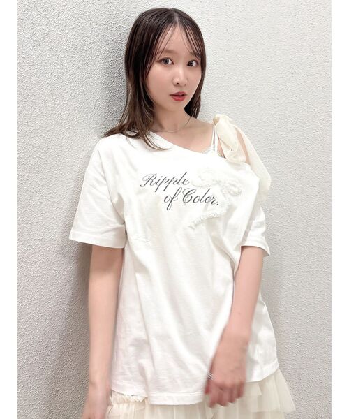 dazzlin(ダズリン)の「ワンショルフリルリボンビッグTシャツ(Tシャツ/カットソー・レディース・チャコールグレー/ブルー/オフホワイト・FREE)」の7枚目の写真