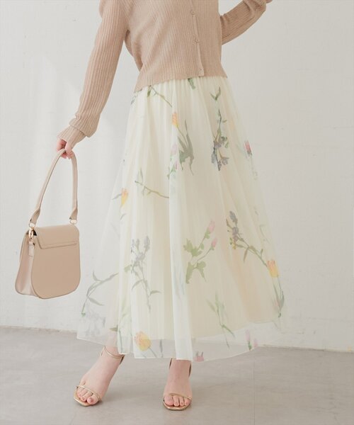 natural couture(ナチュラルクチュール)の「ナチュラルフラワープリントメッシュスカート(スカート・レディース・オフホワイト/ブラック・FREE)」の2枚目の写真