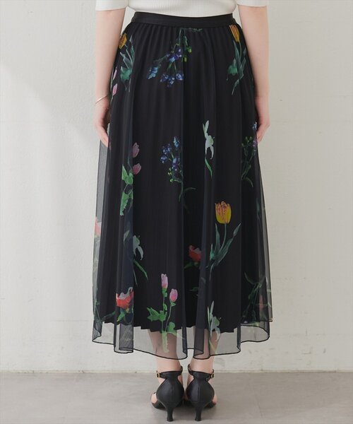 natural couture(ナチュラルクチュール)の「ナチュラルフラワープリントメッシュスカート(スカート・レディース・オフホワイト/ブラック・FREE)」の14枚目の写真