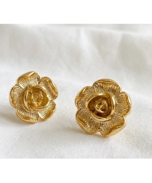 tone(トーン)の「【Flower】ヴィンテージボタンピアスミニ(MA)(ピアス(両耳用)・レディース・C/B/A・FREE)」の1枚目の写真