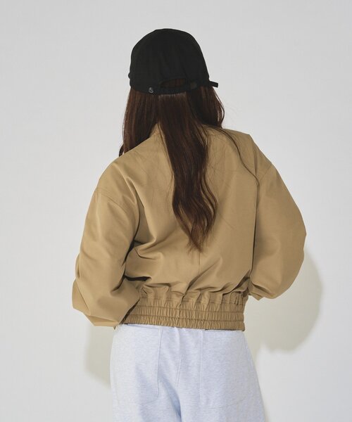 Lui's(ルイス)の「【WEB限定】 バルーンショートコンパクトブルゾン(ブルゾン・メンズ・ライトグレー/グレー・S/M)」の9枚目の写真