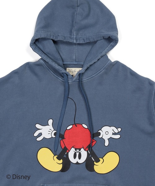 The DUFFER of ST.GEORGE（ザダファーオブセントジョージ）の「【WEB限定アイテム】＜Mickey Mouse＞ SWEAT HOODIE：<ミッキーマウス> スウェットフーディー（パーカー・メンズ・チャコールグレー/ネイビー/ベージュ・X-LARGE/LARGE/MEDIUM/SMALL）」の13枚目の写真