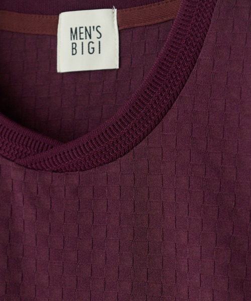 MEN'S BIGI（メンズビギ）の「リンクスジャカード 変形クルーネックロングTシャツ［抗菌防臭］（Tシャツ/カットソー・メンズ・ボルドー/ブラック/ブルー/ホワイト・05/04/01/03/02）」の19枚目の写真