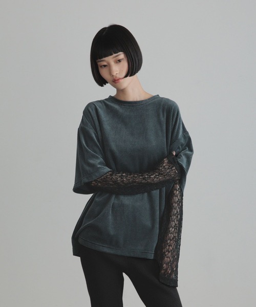 LOWRYS FARM(ローリーズファーム)の「ベロアレースレイヤードT 1063262(Tシャツ/カットソー・レディース・グリーン/ブラウン/ブラック・FREE)」の3枚目の写真