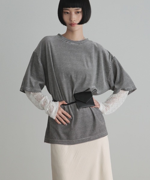 LOWRYS FARM(ローリーズファーム)の「ベロアレースレイヤードT 1063262(Tシャツ/カットソー・レディース・グリーン/ブラウン/ブラック・FREE)」の1枚目の写真