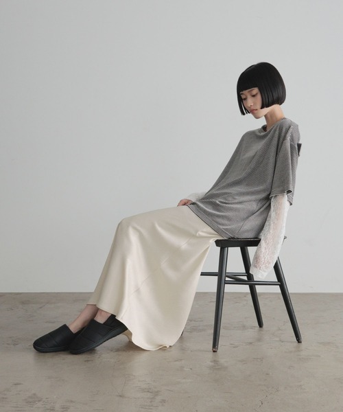 LOWRYS FARM(ローリーズファーム)の「ベロアレースレイヤードT 1063262(Tシャツ/カットソー・レディース・グリーン/ブラウン/ブラック・FREE)」の13枚目の写真