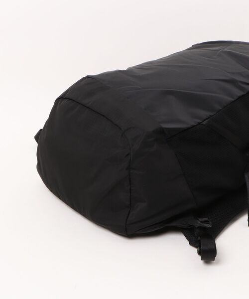 THE NORTH FACE（ザノースフェイス）の「【THE NORTH FACE/ザ ノースフェイス】ONE MILE 16（バックパック/リュック・メンズ・ブラック・FREE）」の3枚目の写真