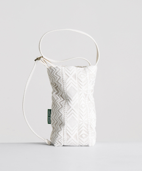 GREEN STUFF（グリーンスタッフ）の「STUM mini bag 60 - ethnic lace ivory（トートバッグ・レディース・その他・FREE）」の2枚目の写真