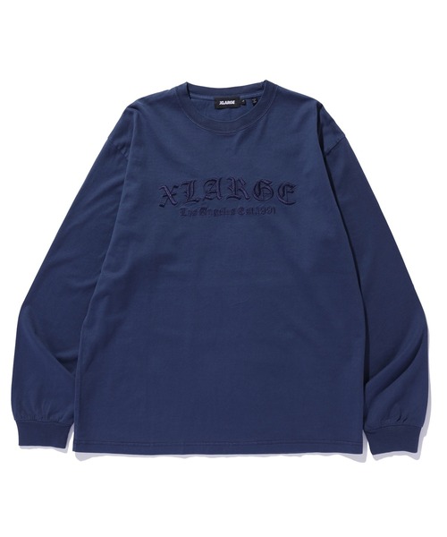 XLARGE(エクストララージ)の「PIGMENT DYED OLD ENGLISH L/S TEE(Tシャツ/カットソー・メンズ・ブラウン/ネイビー/ブラック・S/M/L/XL)」の3枚目の写真