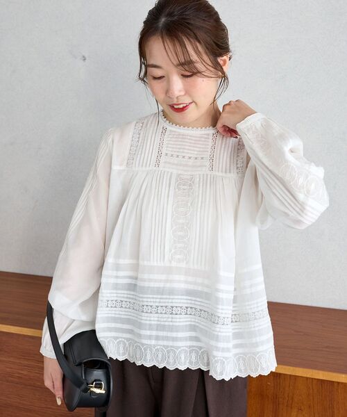 le.coeur blanc(ルクールブラン)の「Fanakaスカラップ刺しゅうリバーレースブラウス(シャツ/ブラウス・レディース・オフホワイト・38)」の14枚目の写真