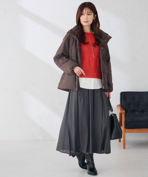 a.v.v（アーヴェヴェ）の「【WEB限定】2WAY スタンドネック ショート ダウン ジャケット（ダウンジャケット/コート・レディース・カーキ/ブラウン/ダークグレー・38/36/42/40）」の15枚目の写真