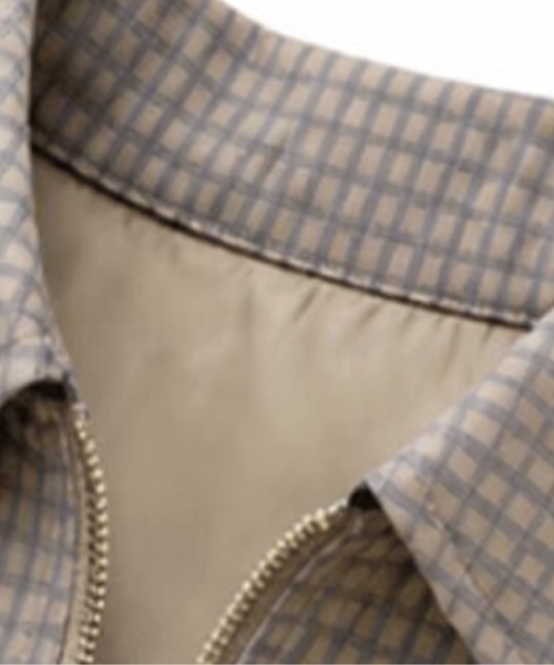 U:UME（ユーム）の「Plaid Contrast Pocket Short Bomber Jacket（スタジャン・メンズ・チェック・LARGE/X-LARGE/XX-LARGE/MEDIUM）」の3枚目の写真