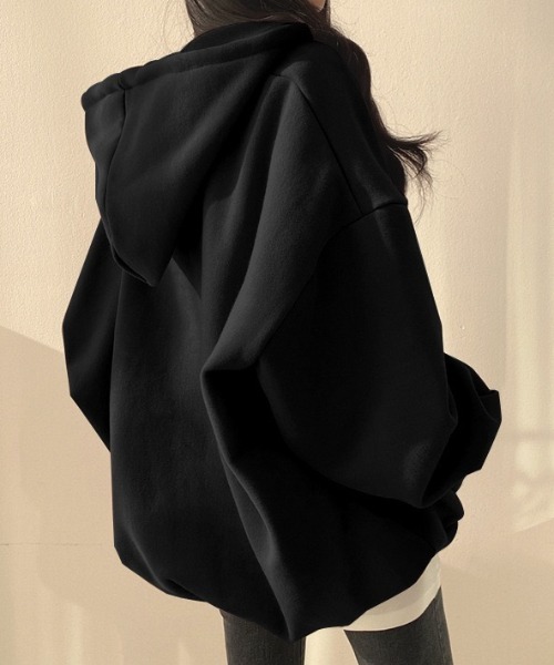 yuue' ( wear )(ユーイ)の「裏起毛オーバーサイズハーフジップパーカー/フーディー(パーカー・レディース・グレー/アイボリー/ブラック・FREE)」の11枚目の写真