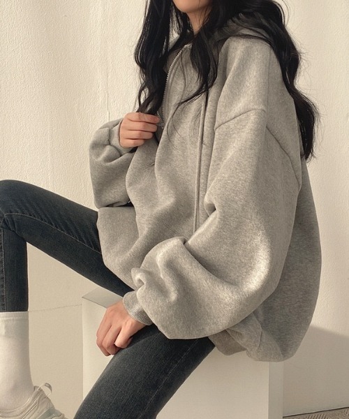 yuue' ( wear )(ユーイ)の「裏起毛オーバーサイズハーフジップパーカー/フーディー(パーカー・レディース・グレー/アイボリー/ブラック・FREE)」の19枚目の写真