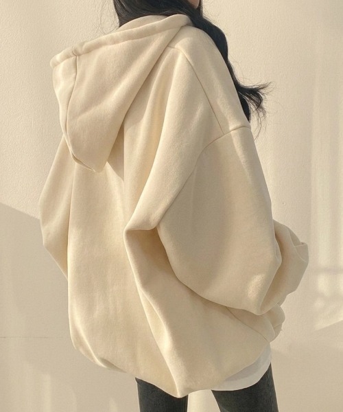 yuue' ( wear )(ユーイ)の「裏起毛オーバーサイズハーフジップパーカー/フーディー(パーカー・レディース・グレー/アイボリー/ブラック・FREE)」の6枚目の写真