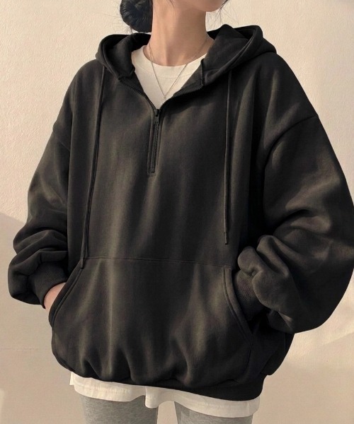 yuue' ( wear )(ユーイ)の「裏起毛オーバーサイズハーフジップパーカー/フーディー(パーカー・レディース・グレー/アイボリー/ブラック・FREE)」の12枚目の写真