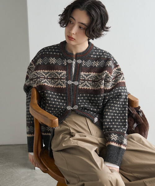 FREAK'S STORE(フリークスストア)の「ウール チロリアンニットカーディガン(ニット/セーター・レディース・ネイビー/チャコール/サックスブルー・フリ-)」の18枚目の写真