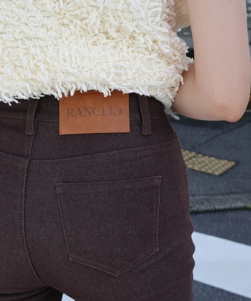 RANCLIC(ランクリック)の「サイドスリットデニムリボンパンツ(デニムパンツ・レディース・ベージュ/ライトブルー/ブラウン・M/S)」の11枚目の写真