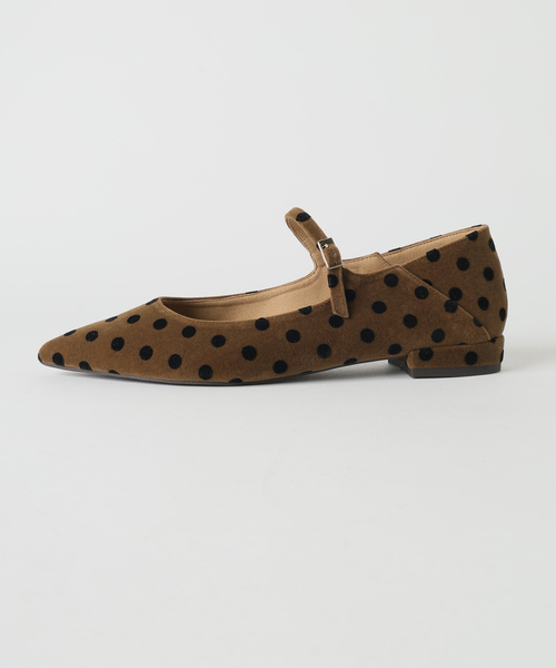 FLAT(フラット)の「ポインテッドドットワンストラップフラット(バレエシューズ・レディース・キャメル・25cm/23cm/22.5cm/22cm/21.5/24cm/23.5cm/26cm/25.5cm/24.5cm)」の6枚目の写真