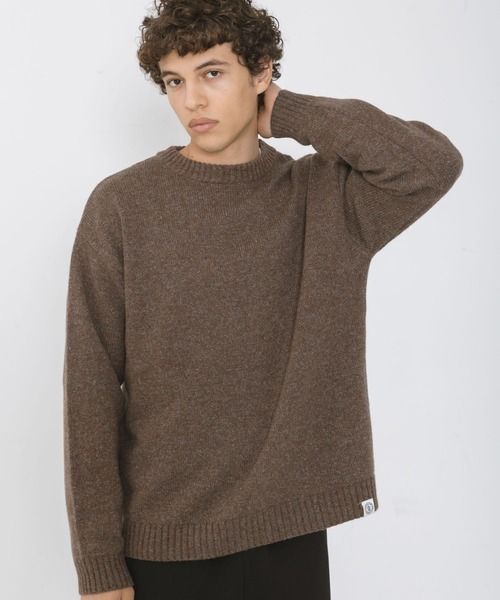 URBAN RESEARCH Sonny Label(アーバンリサーチサニーレーベル)の「ウール混クルーネックニットプルオーバー(ニット/セーター・メンズ・チャコールグレー/ブラウン/レッド/オートミール・MEDIUM/LARGE)」の16枚目の写真