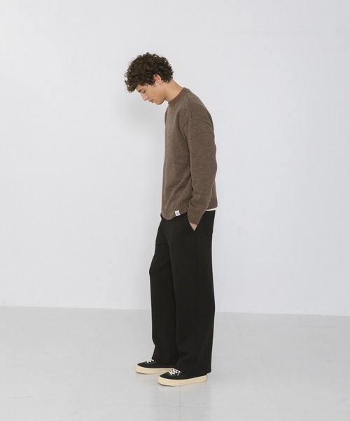 URBAN RESEARCH Sonny Label(アーバンリサーチサニーレーベル)の「ウール混クルーネックニットプルオーバー(ニット/セーター・メンズ・チャコールグレー/ブラウン/レッド/オートミール・MEDIUM/LARGE)」の20枚目の写真