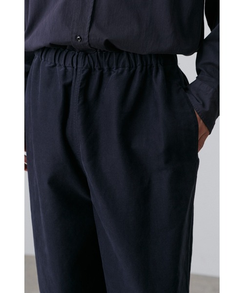 Y(ワイ)の「Y / ORGANIC COTTON MOLESKIN TAPERED EASY TR(その他パンツ・メンズ・ネイビー/ホワイト・MEDIUM/LARGE/SMALL)」の17枚目の写真