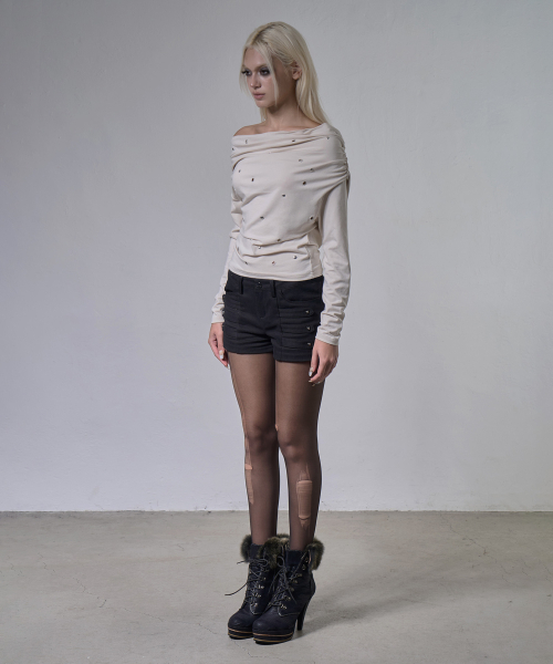 FANCY CLUB(ファンシークラブ)の「アイレットカウルワンショルダートップ(アイボリー)F26ZB520(Tシャツ/カットソー・レディース・その他・FREE)」の4枚目の写真