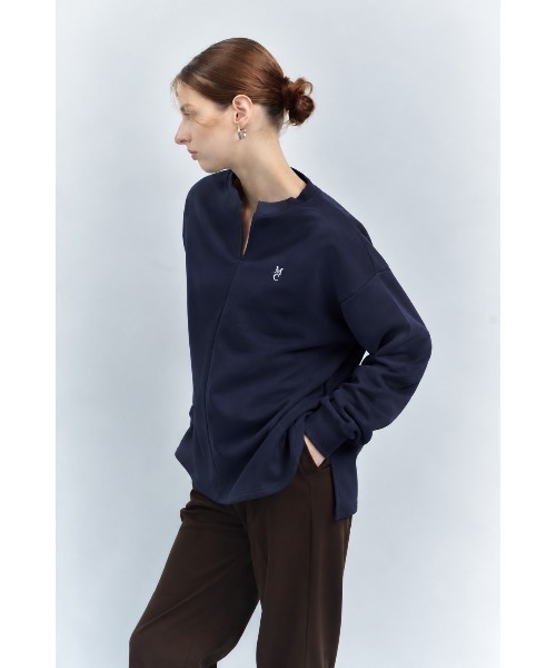 Muel Chic（ミュエルシック）の「Ecru tops エクリュトップス（スウェット・レディース・ブラウン/ネイビー/ブラック/アイボリー・FREE）」の6枚目の写真