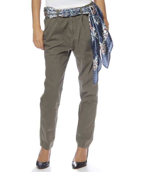 earth music&ecology（アースミュージックアンドエコロジー）の「B-ｽｶｰﾌ付きﾁﾉ/PT（チノパンツ・レディース・ベージュ/カーキ・SMALL/MEDIUM/LARGE）」の2枚目の写真