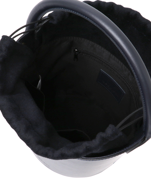 22 OCTOBRE（ヴァンドゥ－オクトーブル）の「バケツバッグ（ショルダーバッグ・レディース・ベージュ/ネイビー・FREE）」の6枚目の写真