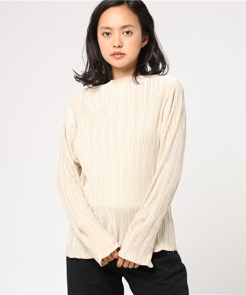 merlot plus(メルロープリュス)の「プリーツボートネックトップス1066(Tシャツ/カットソー・レディース・ベージュ/キャメル/ブラック/パープル/ピンク・FREE)」の14枚目の写真