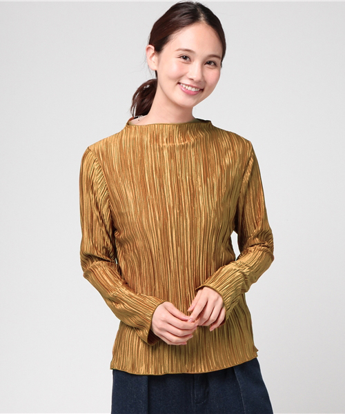 merlot plus(メルロープリュス)の「プリーツボートネックトップス1066(Tシャツ/カットソー・レディース・ベージュ/キャメル/ブラック/パープル/ピンク・FREE)」の15枚目の写真